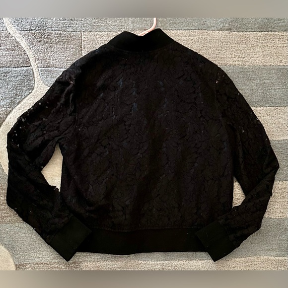 Diane von Furstenberg Kennadie Bomber Jacket Black Lace Over Navy - Picture 7 of 10